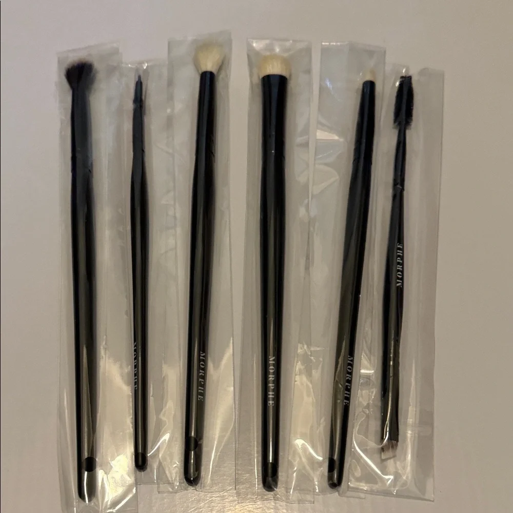 Morphe Sleek Black Brush Set with Carrying Cosmetics Case